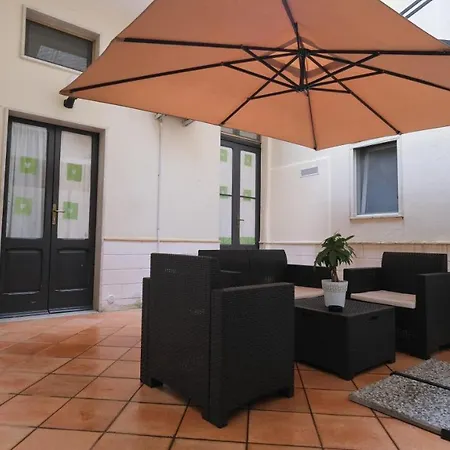 Bilocale Porta Napoli *