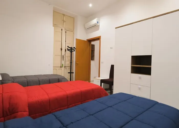 Bilocale Porta Napoli